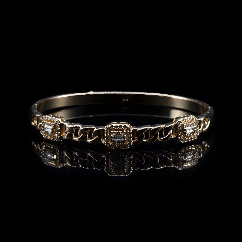 Azure - Everyday Elegance